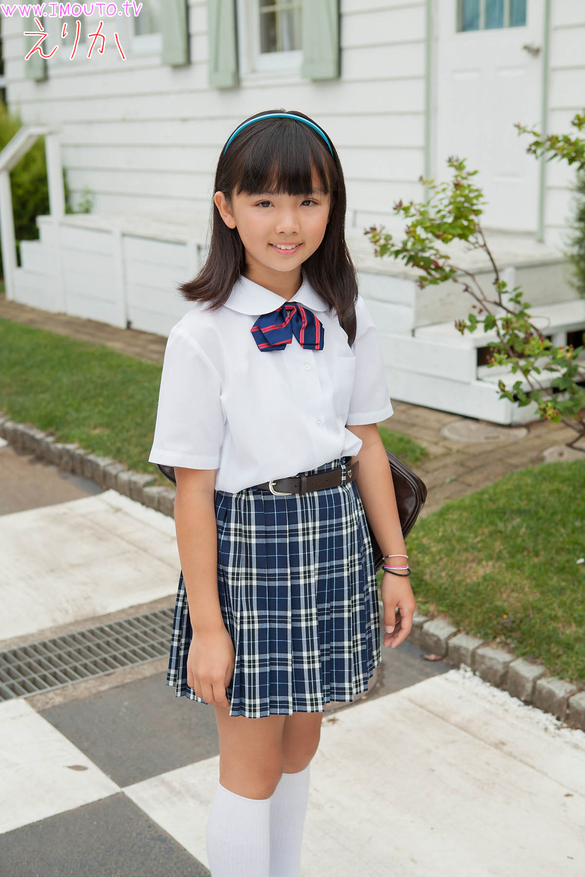 natusyoujo2_erika01_001.jpg