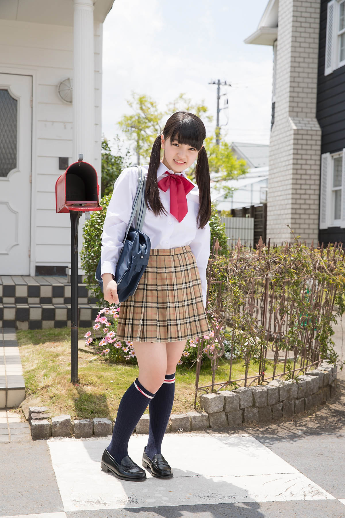 pre_hinako3_02_002.jpg