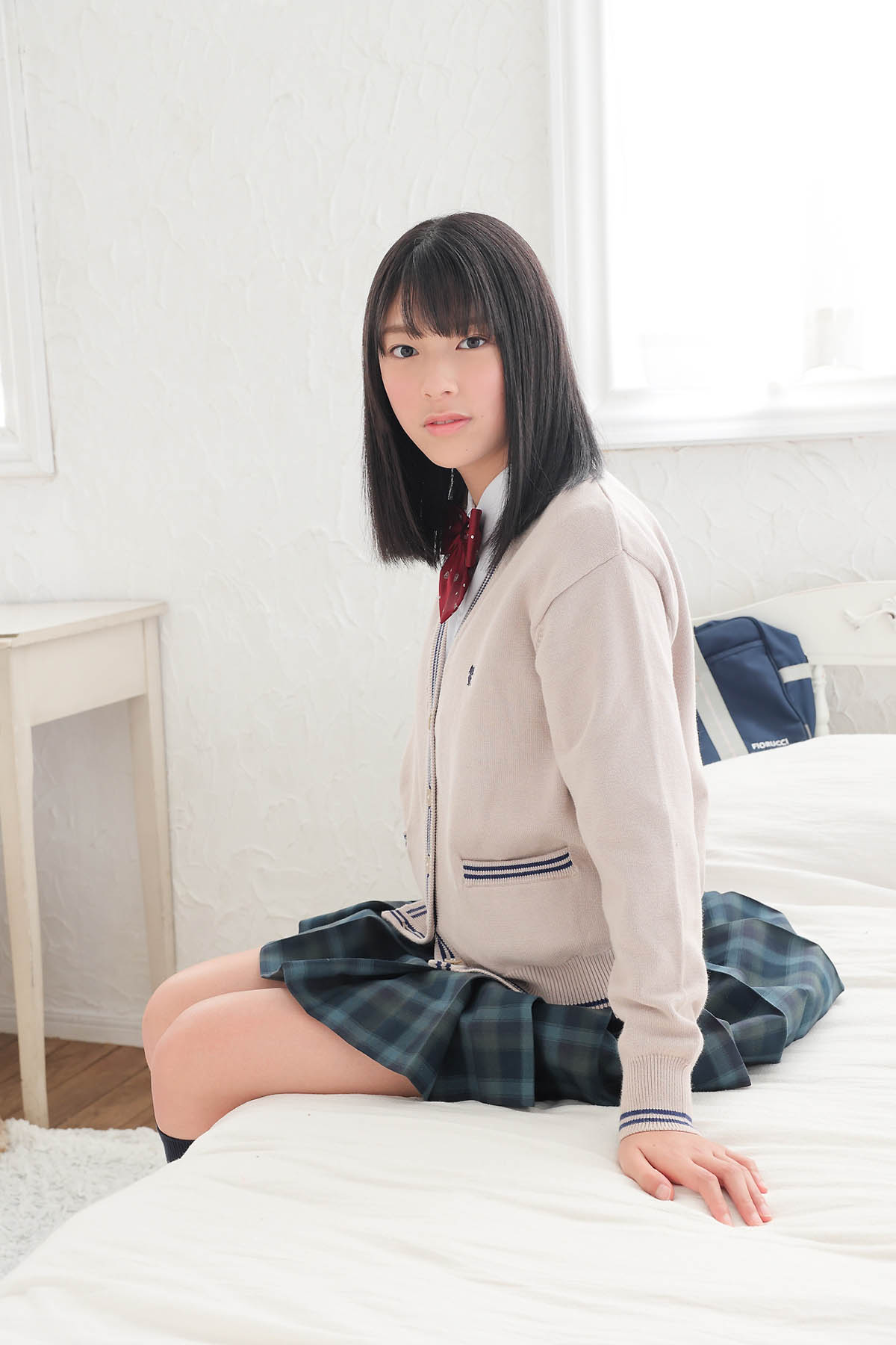 g2_hirayama_e01_003.jpg