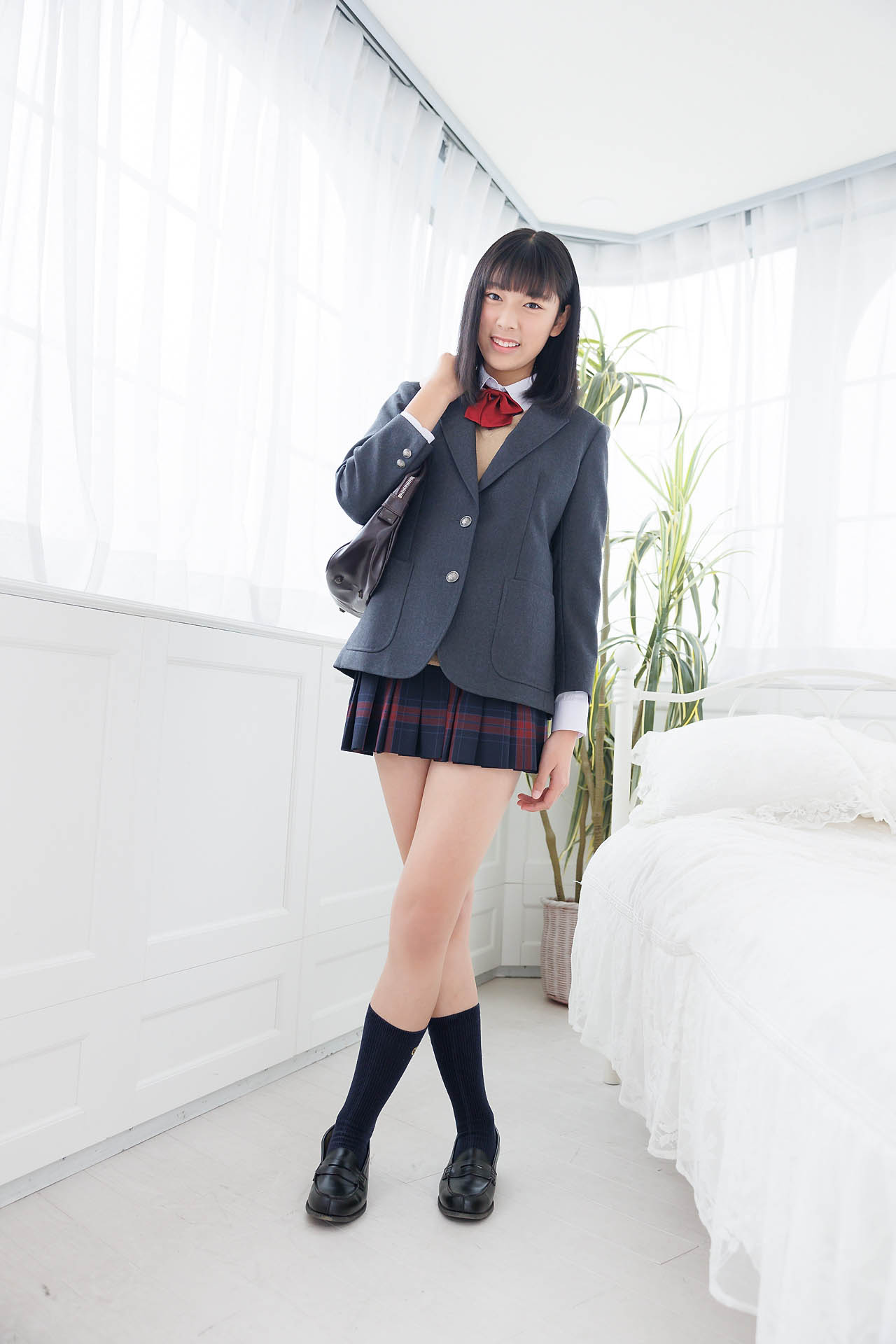 p_eyu_01_001.jpg