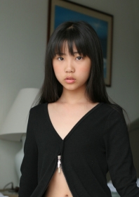 Aida Kanna 愛田かんな