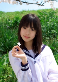 Nanako Niimi  新実菜々子